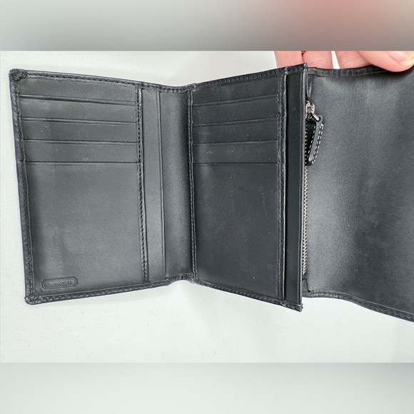 Coach Black Wallet - Picture 4 of 9